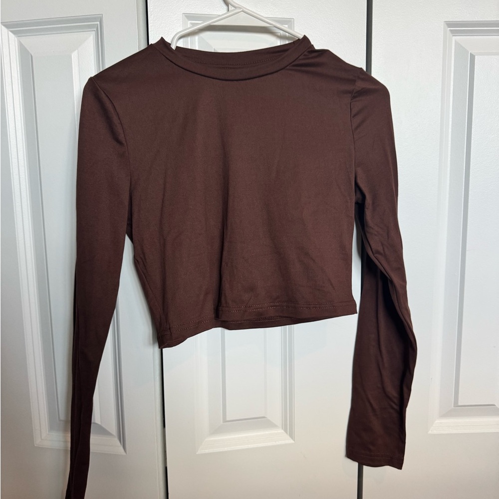 SHEIN Brown Fitted Crop Blouse
